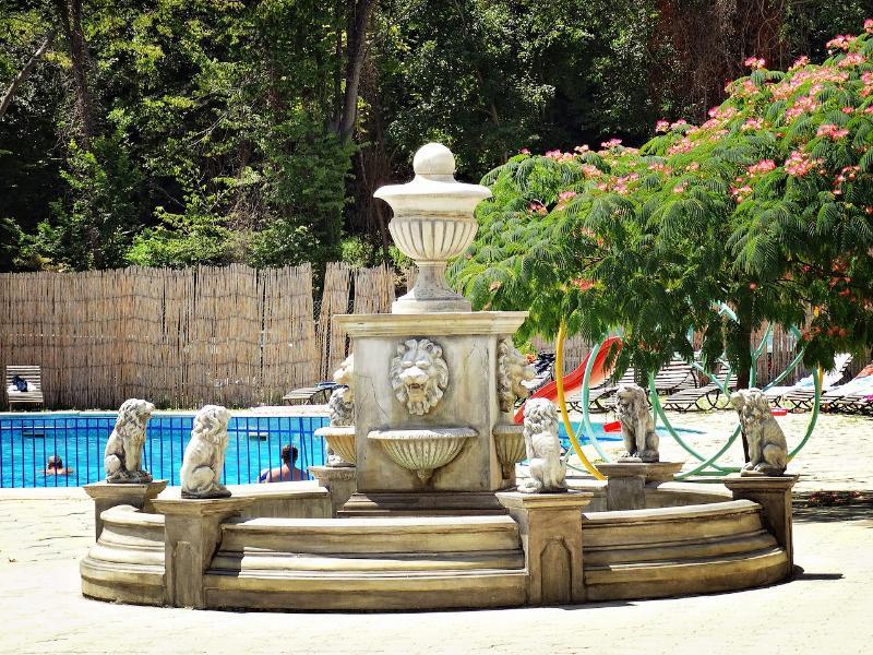 Hotel Dana Palace Goldstrand Exterior foto